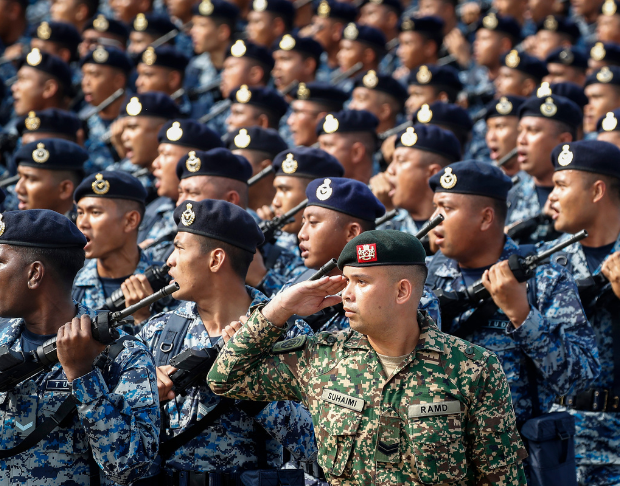 886x486-malasian-army